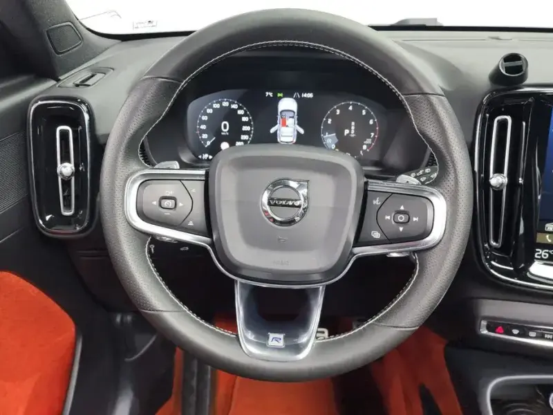 2018 Volvo XC40 с пробегом 95 802 км
