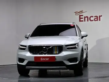 2021 Volvo XC40 с пробегом 7 518 км
