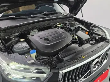 2021 Volvo XC40 с пробегом 32 479 км