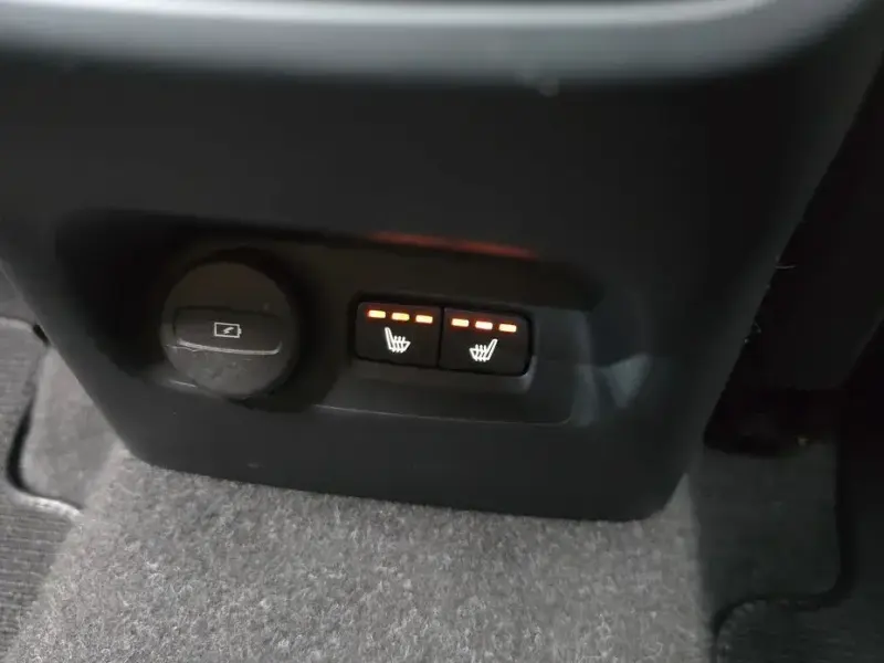 2021 Volvo XC40 с пробегом 32 479 км