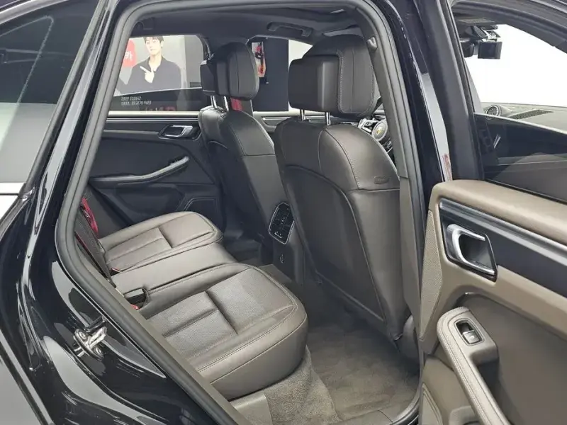 2019 Porsche Macan с пробегом 57 970 км