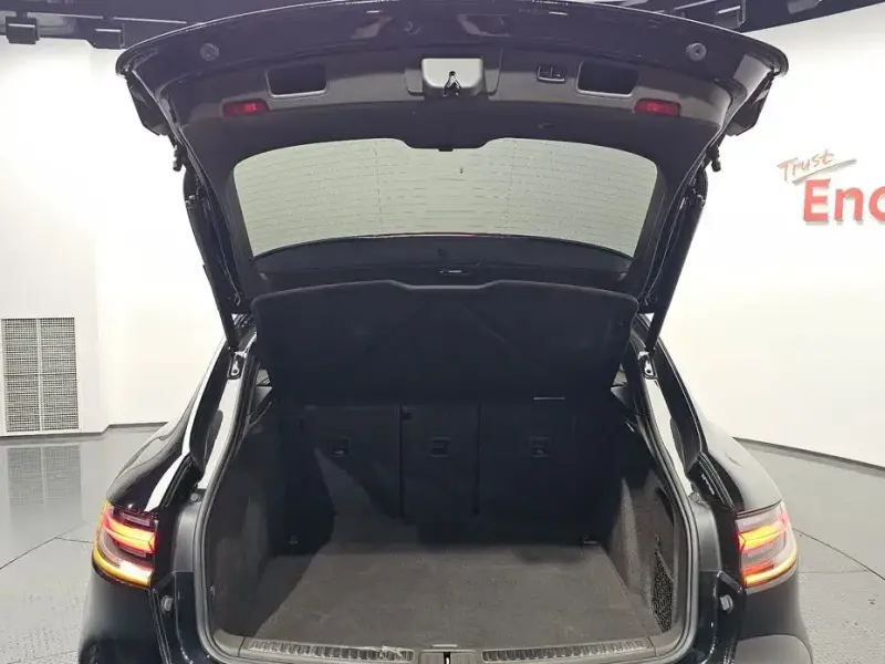 2019 Porsche Macan с пробегом 57 970 км