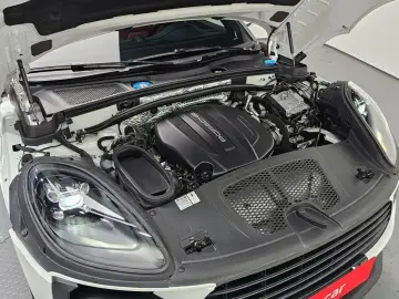 2021 Porsche Macan с пробегом 49 096 км