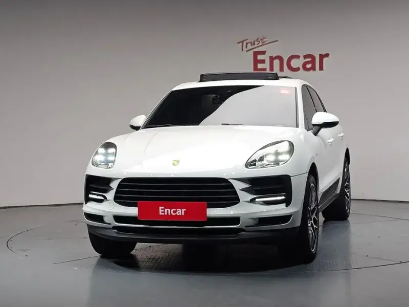 2021 Porsche Macan с пробегом 4 970 км