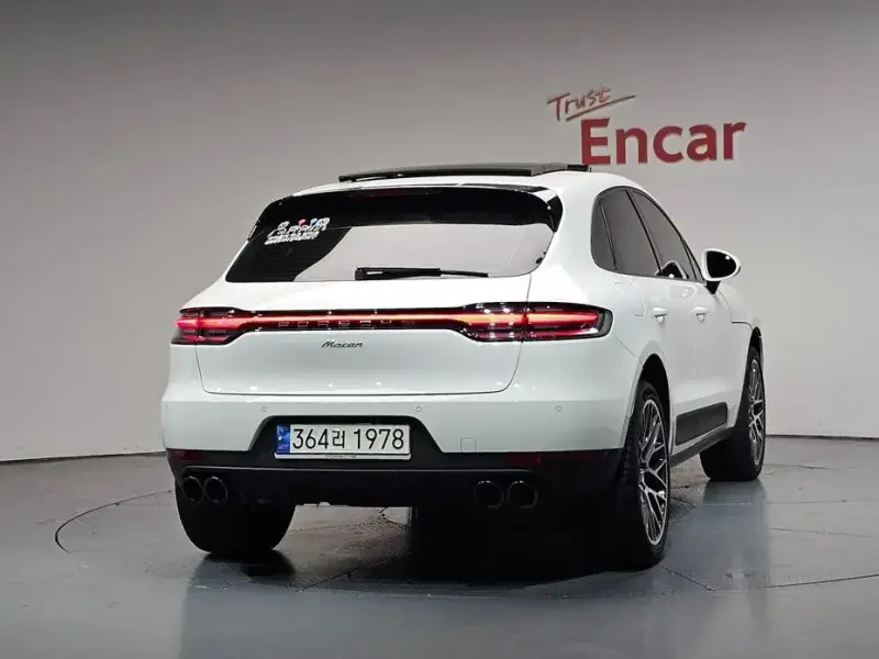 2021 Porsche Macan с пробегом 4 970 км
