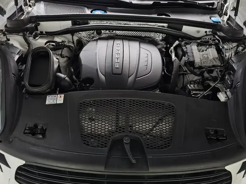 2021 Porsche Macan с пробегом 4 970 км
