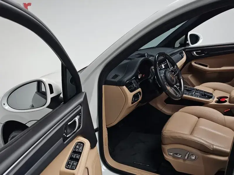 2021 Porsche Macan с пробегом 4 970 км