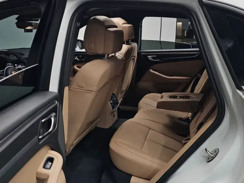 2021 Porsche Macan с пробегом 4 970 км