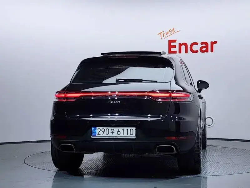 2021 Porsche Macan с пробегом 59 691 км