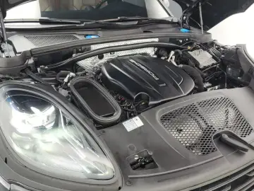 2021 Porsche Macan с пробегом 59 691 км