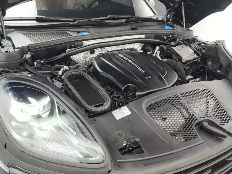 2021 Porsche Macan с пробегом 59 691 км