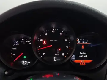 2021 Porsche Macan с пробегом 59 691 км