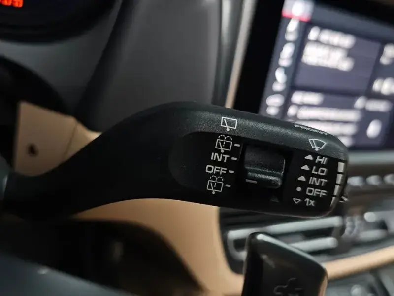 2021 Porsche Macan с пробегом 4 970 км