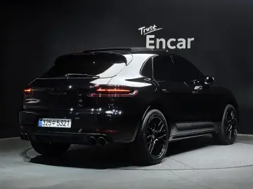 2018 Porsche Macan с пробегом 28 186 км