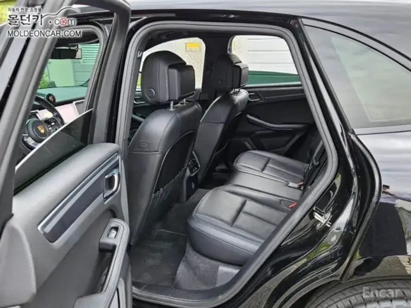2019 Porsche Macan с пробегом 56 370 км