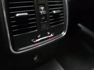 2018 Porsche Macan с пробегом 28 186 км