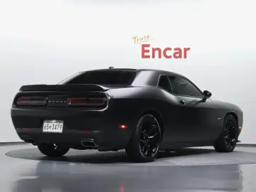 2019 Dodge Challenger с пробегом 115 266 км