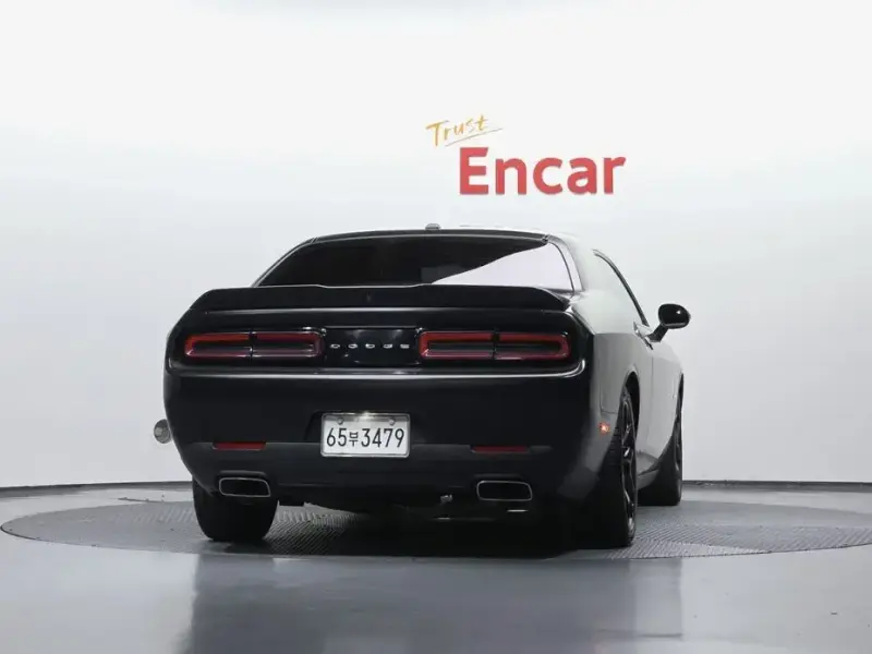 2019 Dodge Challenger с пробегом 115 266 км