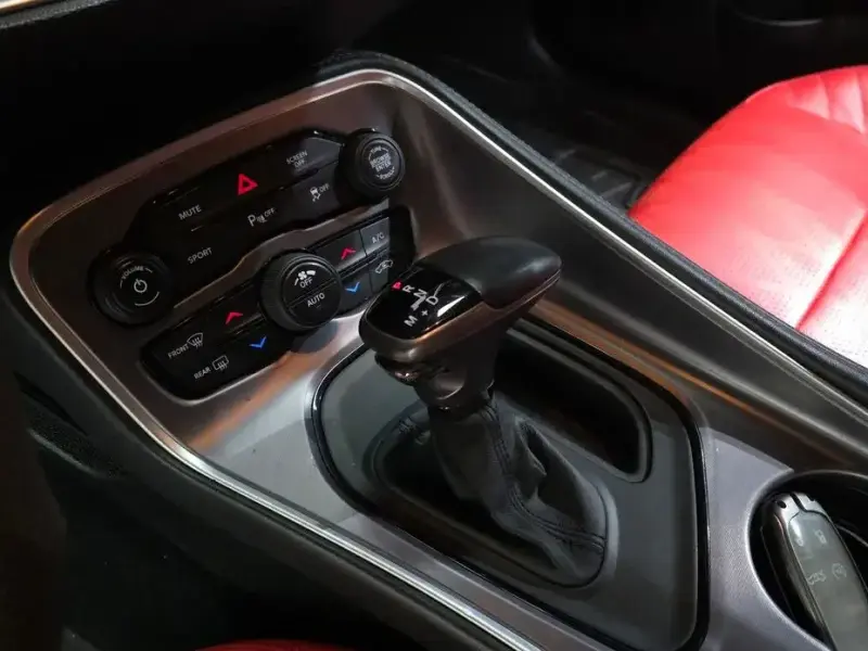2019 Dodge Challenger с пробегом 115 266 км
