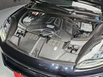 2020 Porsche Cayenne с пробегом 43 804 км