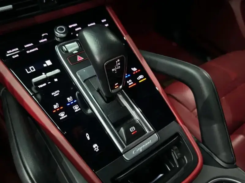 2020 Porsche Cayenne с пробегом 43 804 км