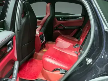 2020 Porsche Cayenne с пробегом 43 804 км