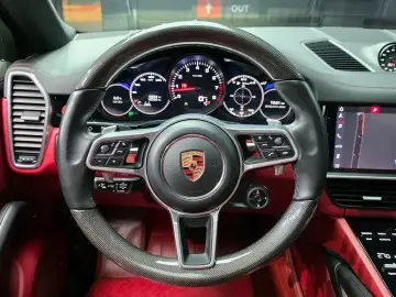 2020 Porsche Cayenne с пробегом 43 804 км