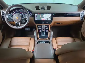 2020 Porsche Cayenne с пробегом 40 139 км