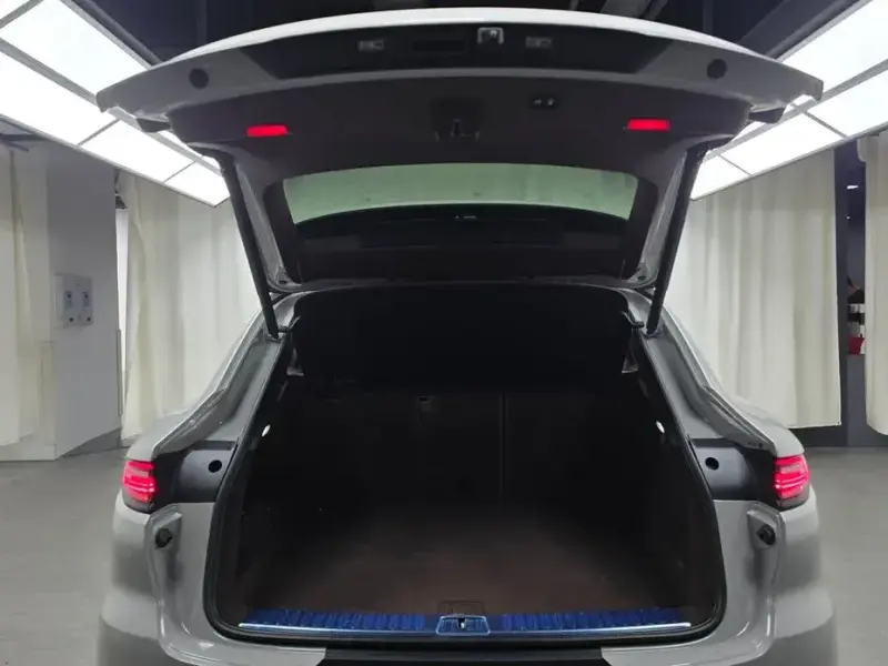 2020 Porsche Cayenne с пробегом 40 139 км