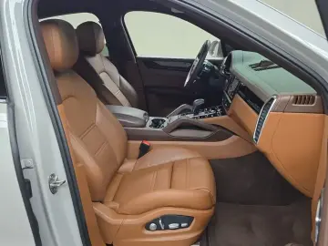 2020 Porsche Cayenne с пробегом 40 139 км