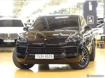 2021 Porsche Cayenne с пробегом 24 000 км