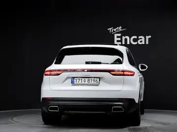 2020 Porsche Cayenne с пробегом 40 987 км