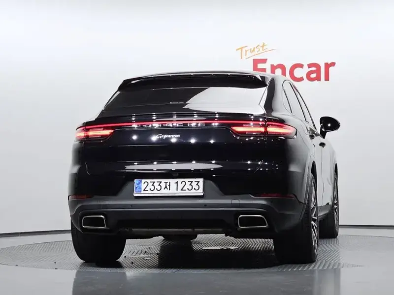 2020 Porsche Cayenne с пробегом 51 202 км