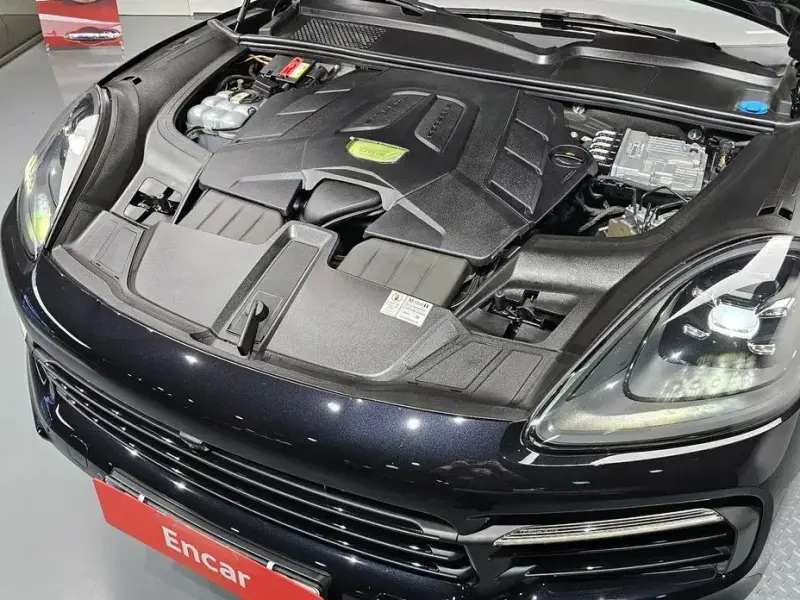 2020 Porsche Cayenne с пробегом 51 202 км