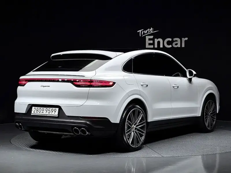 2020 Porsche Cayenne с пробегом 37 223 км