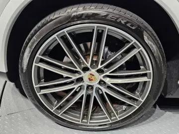 2020 Porsche Cayenne с пробегом 37 223 км