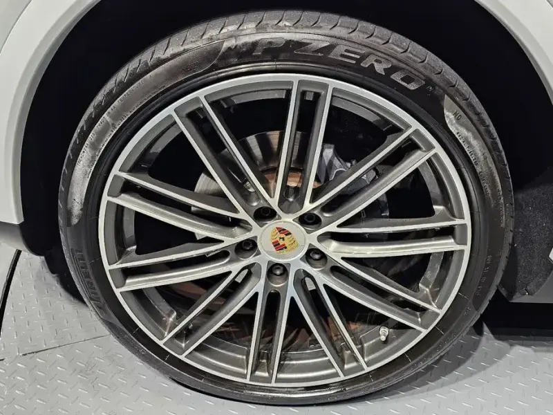 2020 Porsche Cayenne с пробегом 37 223 км
