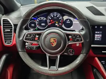 2020 Porsche Cayenne с пробегом 37 223 км