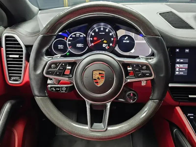 2020 Porsche Cayenne с пробегом 37 223 км