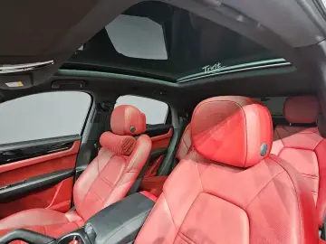 2020 Porsche Cayenne с пробегом 37 223 км