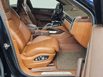 2021 Porsche Cayenne с пробегом 56 928 км