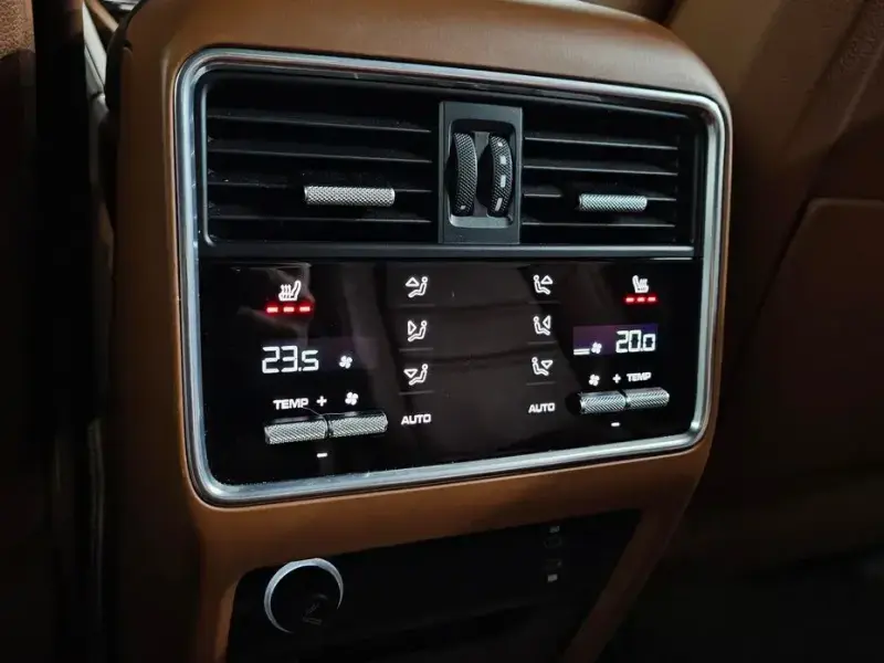 2021 Porsche Cayenne с пробегом 56 928 км