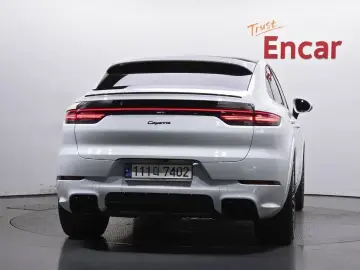 2021 Porsche Cayenne с пробегом 28 985 км