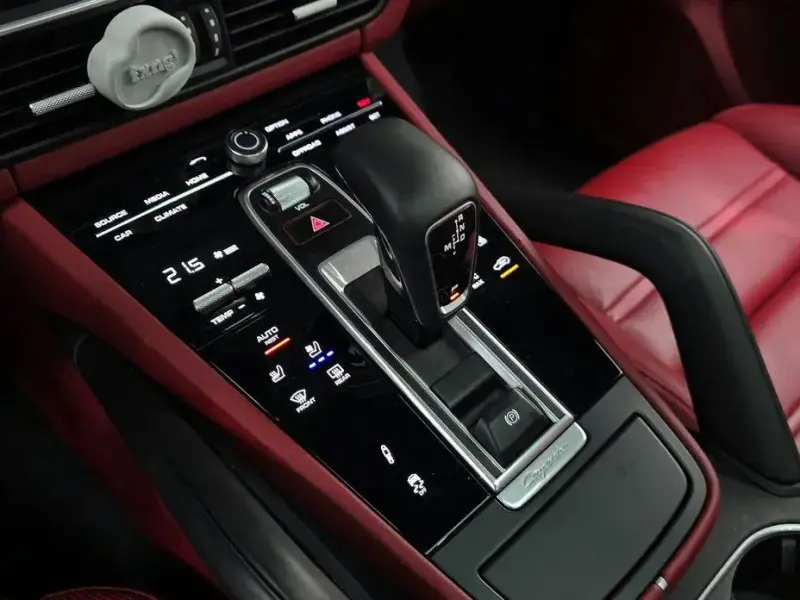 2021 Porsche Cayenne с пробегом 28 985 км