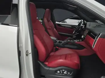 2021 Porsche Cayenne с пробегом 28 985 км