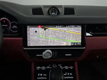 2021 Porsche Cayenne с пробегом 28 985 км