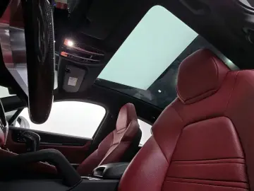 2021 Porsche Cayenne с пробегом 28 985 км