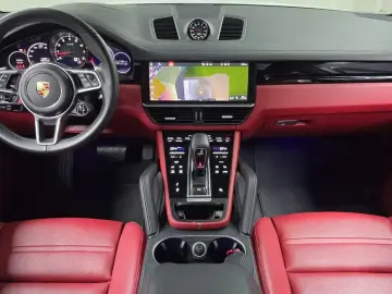 2021 Porsche Cayenne с пробегом 12 595 км
