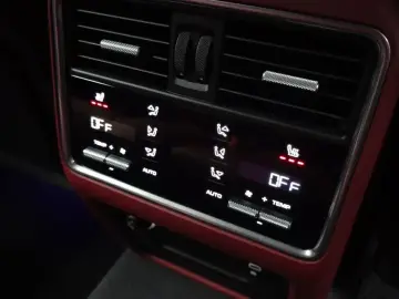 2021 Porsche Cayenne с пробегом 12 595 км