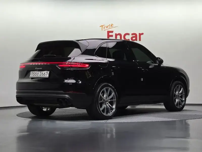 2020 Porsche Cayenne с пробегом 57 441 км